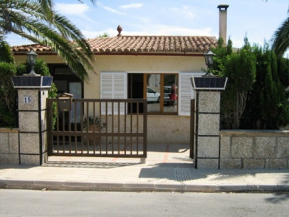 Haus in Cala Llombarts