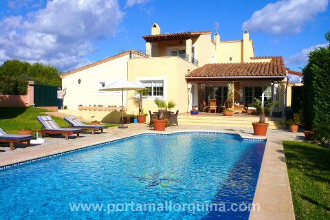 Villa in Santa Ponsa