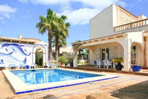 Haus in Cala Mandia zum Kauf