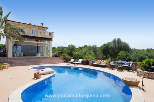 Villa in Portol zum Kauf