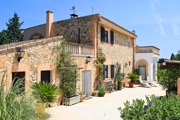 Finca in Son Carrio
