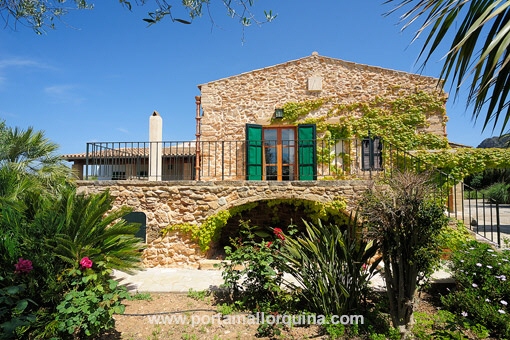 Finca in Cala Mesquida