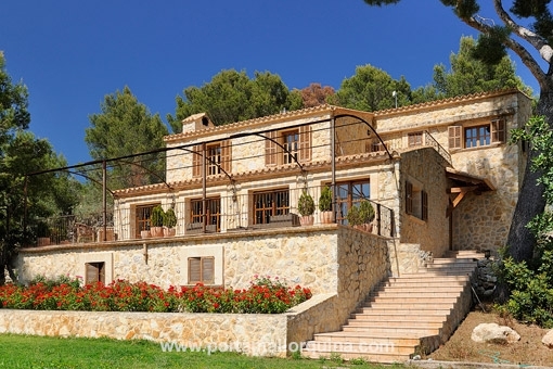 Finca in Hanglage mit Panoramablick bei Selva