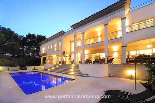 Villa in Cala Vinyas