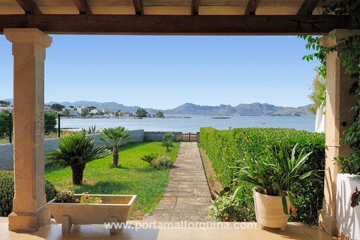 Panoramablick über die Bucht von Pollensa