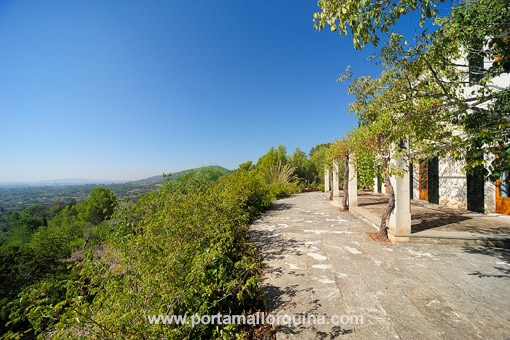 Finca in beeindruckender Lage