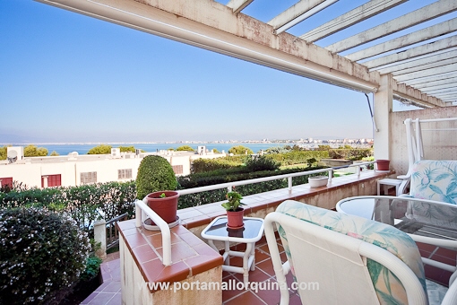 Terrasse mit fantastischem Meerblick