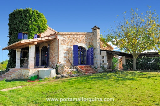 Finca in Son Carrio