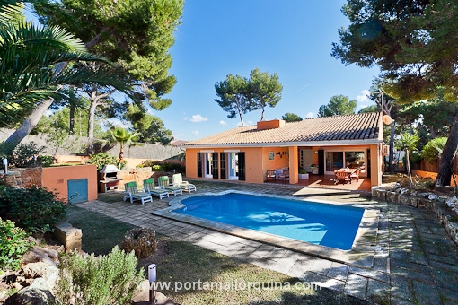 Villa in Santa Ponsa zum Kauf