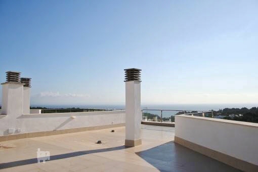Dachterrasse mit Meerblick