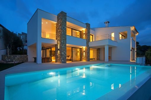 Villa mallorca kaufen: villen von porta mallorquina Moderne villa beispiele