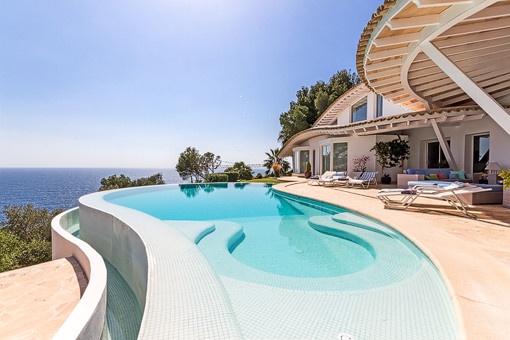 Makler auf Mallorca kann ein richtiger Traumjob sein - schönes Wetter, luxuriöse Immobilien und gepflegtes Klientel. Aber der Wettbewerbsdruck ist hoch auf der Insel.