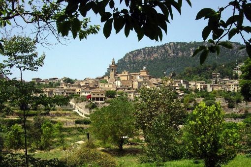 Das Dorf Valldemossa im Nordwesten der Insel ist bis heute ein Touristenmagnet.