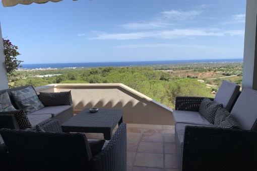 Entzückendes Reihenhaus mit Weitblick bis zum Meer am Golfclub Vall d'Or