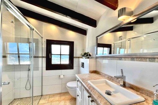Elegantes Badezimmer