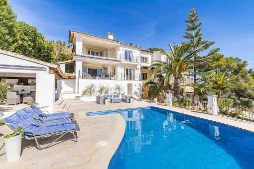 Großzügige Villa mit 4 Schlafzimmern, Pool und Panoramablick in Port d'Andratx