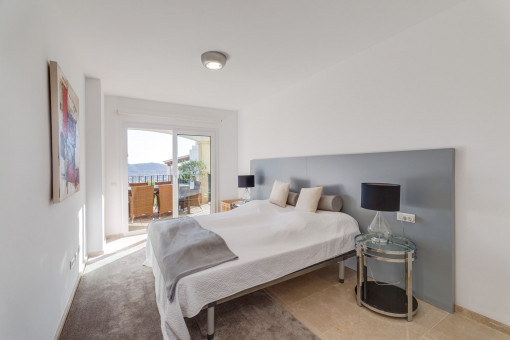 Schlafzimmer mit Terrassenzugang