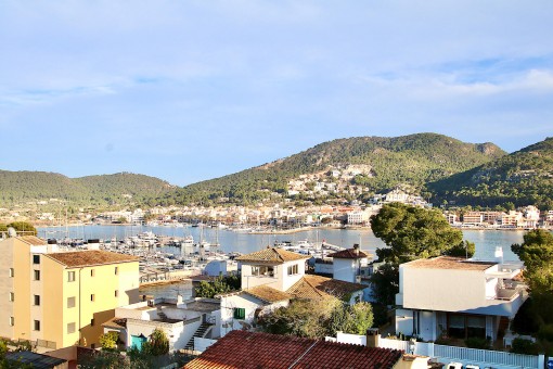 Bezauberndes Apartment mit großzügigen Terrassenflächen und mediterranem Ambiente in Port  Andratx