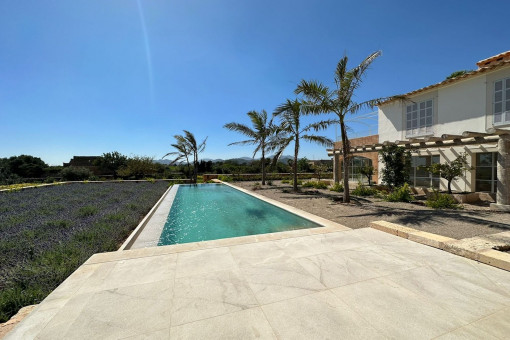 Traumhafte Neubaufinca mit Pool und fantastischem Meerblick in ruhiger Lage von S'Espinagar