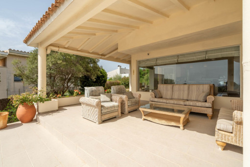 Sonnige Terrasse