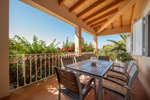 Überdachte Terrasse