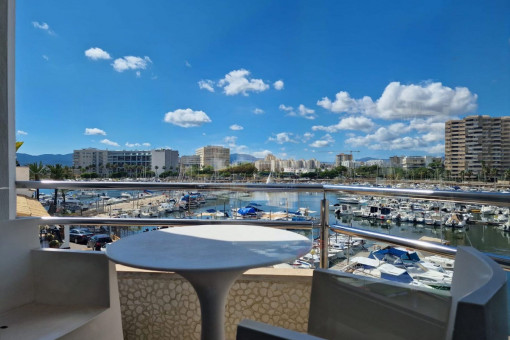 Helles 2-Schlafzimmer-Apartment direkt am wunderschönen Fischerhafen von Portixol