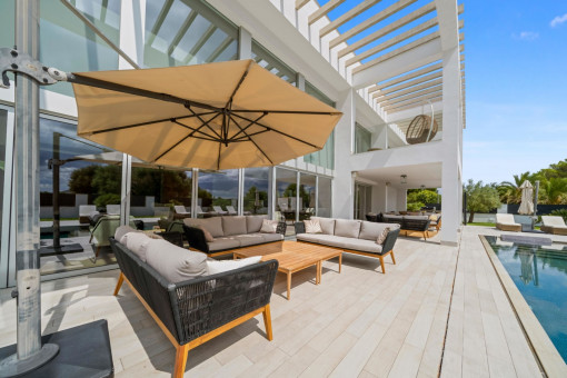 Sonnige Terrasse