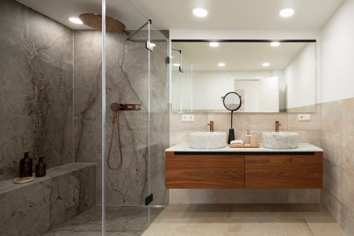 Master-Badezimmer 