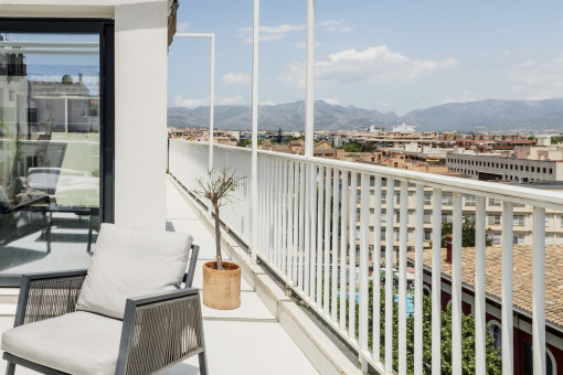 Modernes Penthouse mit Panoramablick und großzügiger Dachterrasse in Bons Aires, Palma