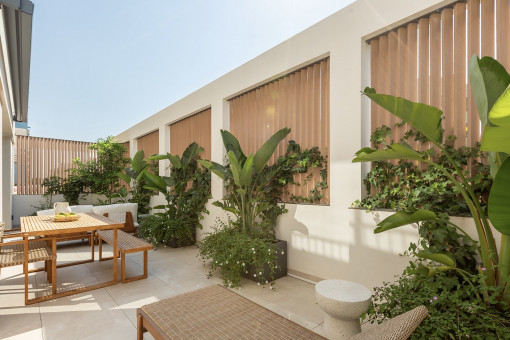 Ein Rückzugsort der Extraklasse: Elegantes Apartment mit weitläufiger Terrasse und exklusivem Community-Pool in Palma