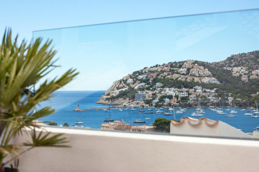 Dachterrasse mit Sommerküche