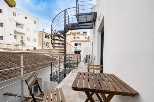 Wendeltreppe zur Dachterrasse