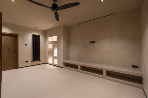 Geräumiges Untergeschoss