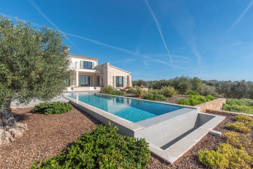 Mediterrane Neubaufinca