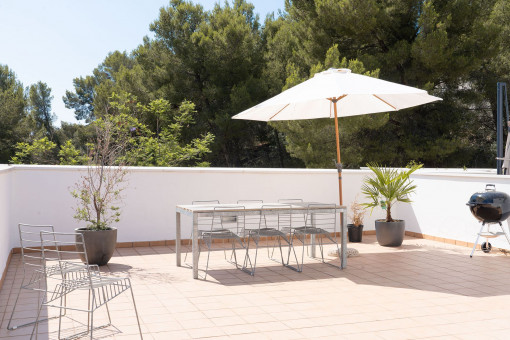 Großer Essbereich Terrasse