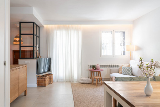 Lichtdurchfluteter Wohnbereich 