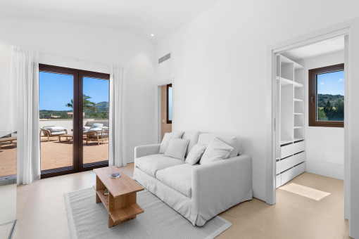 ... mit privatem Wohnbereich, Ankleide...