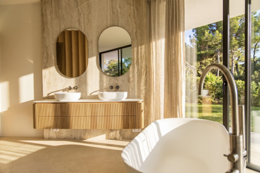 Master-Badezimmer 