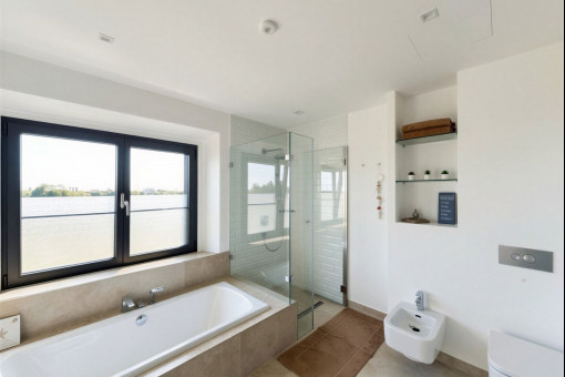Badezimmer 1