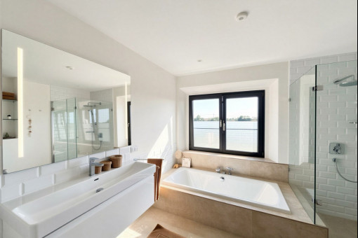 Badezimmer 1
