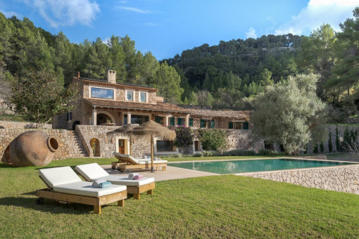 Authentische Finca mit Panoramablick in Esporles mitten in der Tramuntana im Winter mieten
