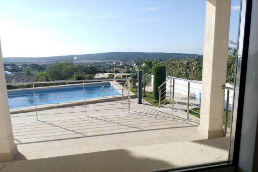Zugang zum Pool