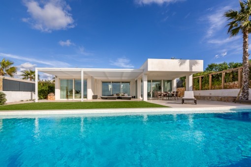 Hightech Haus Mit High Class Blick In Der Nahe Von Palma Zu Kaufen
