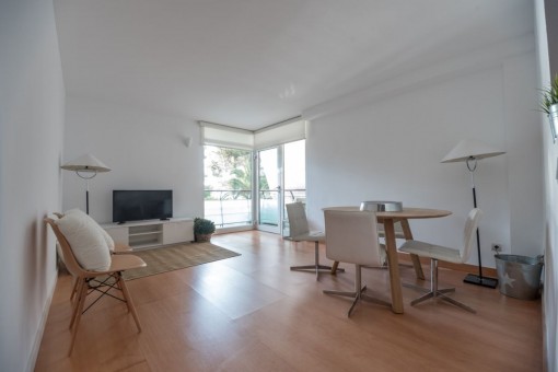 Helles Esszimmer
