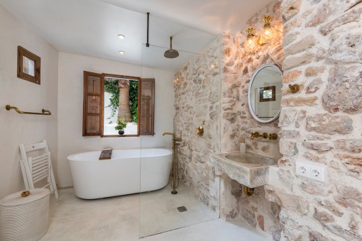 Neurenovierte Wohnung mit Charakter eines wunderschönen Stadthauses im