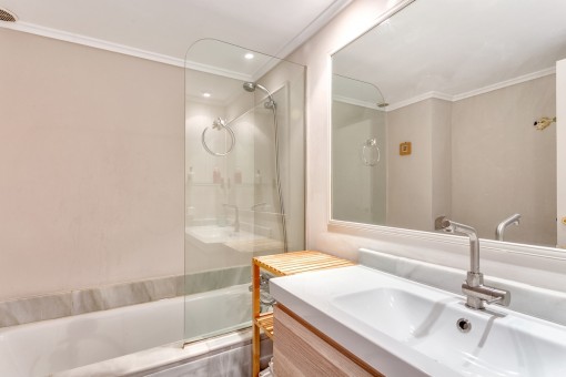 Exklusives Apartment in erster Meereslinie-kaufen