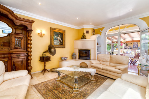 Luxuriöse mediterrane Villa mit fantastischem Meerblick in Vallgornera