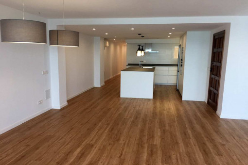 Top-renovierte Erstbezugswohnung in erster Meereslinie mit