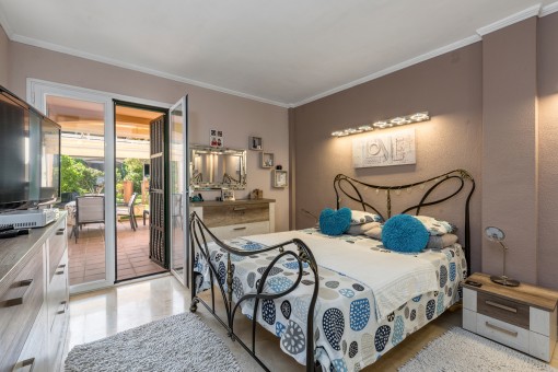 Tolles Duplex mit 4 Schlafzimmern und Garten in einer begehrten