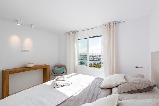 Exklusives Penthouse - Galerie-Wohnung mit traumhaftem Meerblick in